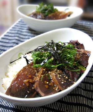 鰹のたたき丼